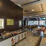 Sultan Of Hotel Side