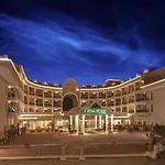 Sultan Of Hotel Side